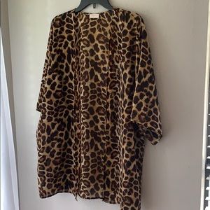 🤩Cheetah print Kimono